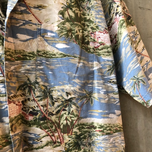 Hawaiian Button Down Dad Shirt - Picture 5 of 6